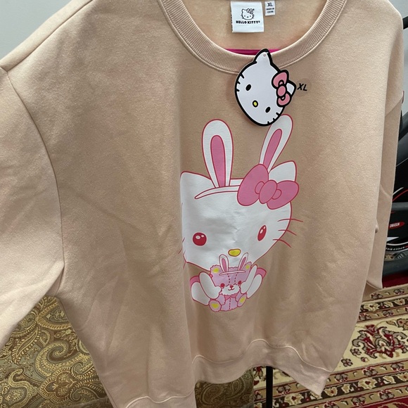 Hello Kitty Tan Sweatshirt - Picture 5 of 5